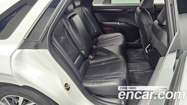 Hyundai Grandeur 2024 — photo 17