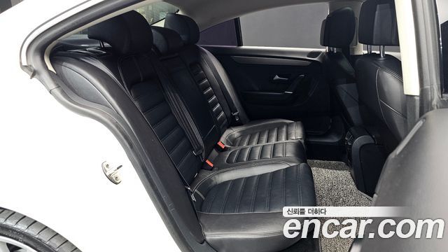 Volkswagen CC 2015 — photo 11