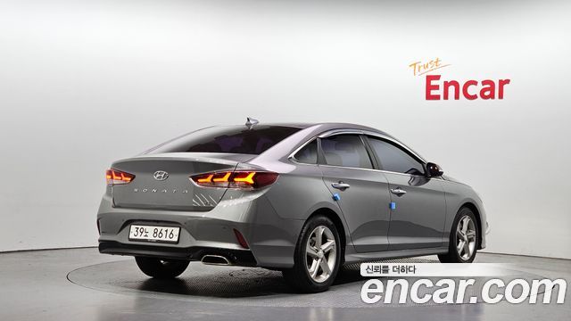 Hyundai Sonata 2018 — photo 2