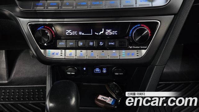 Hyundai Sonata 2018 — photo 15