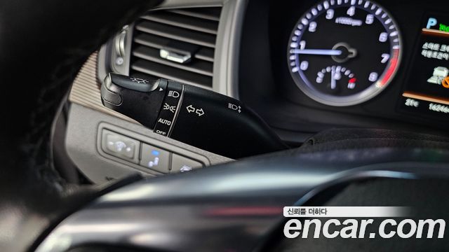 Hyundai Sonata 2018 — photo 17