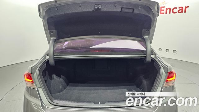 Hyundai Sonata 2018 — photo 20