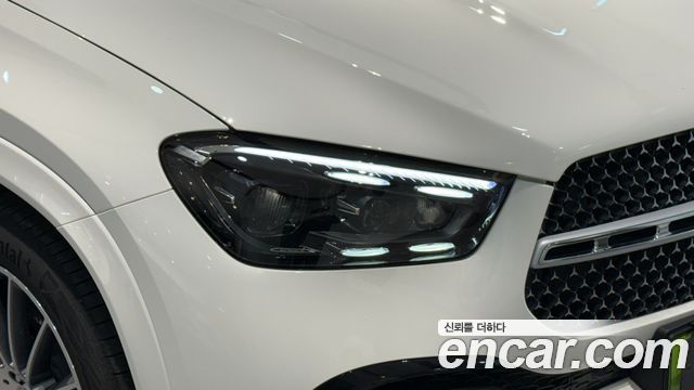 Mercedes-Benz GLE-Class 2025 — photo 5