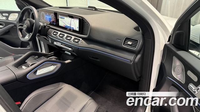 Mercedes-Benz GLE-Class 2025 — photo 15