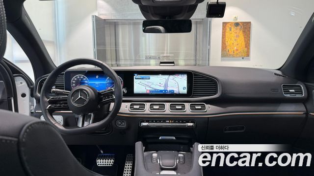 Mercedes-Benz GLE-Class 2025 — photo 19
