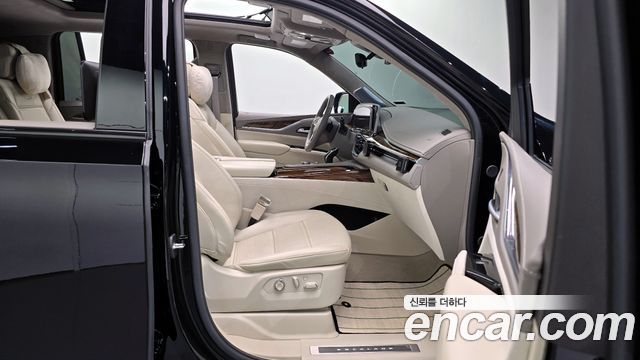 Cadillac Escalade 2024 — photo 11