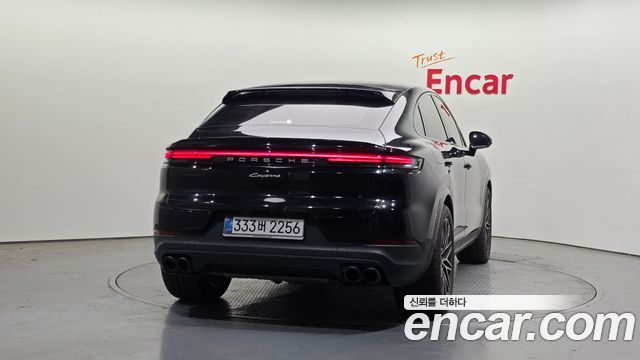 Porsche Cayenne 2026 — photo 4