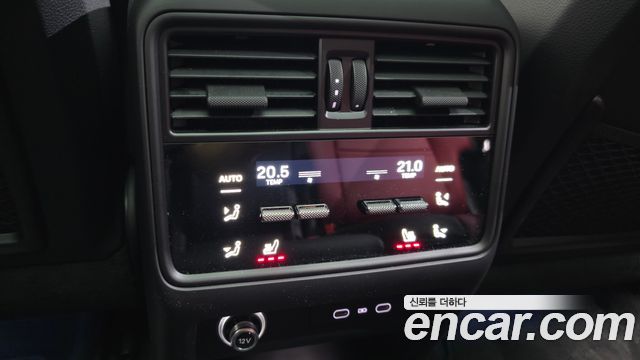 Porsche Cayenne 2026 — photo 18