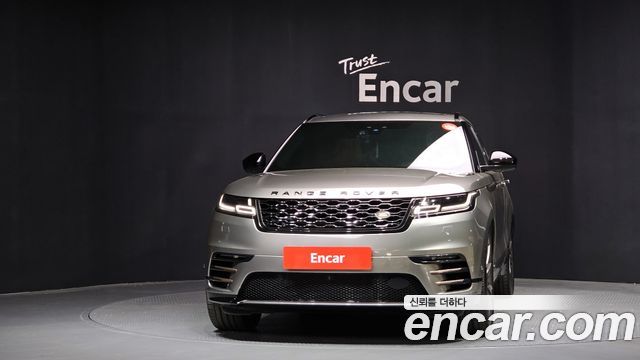 Land Rover Range Rover Velar 2019 — photo 3