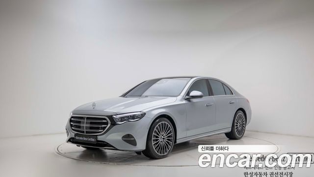 Mercedes-Benz E-Class 2024 — photo 1