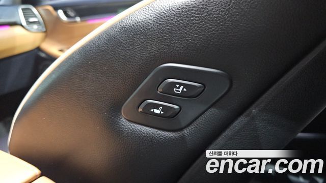 Hyundai Grandeur 2018 — photo 23