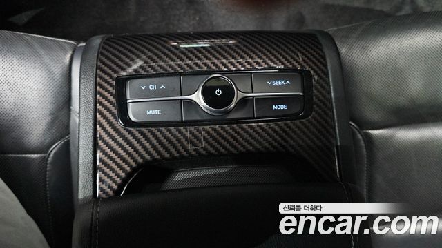 Hyundai Grandeur 2018 — photo 25