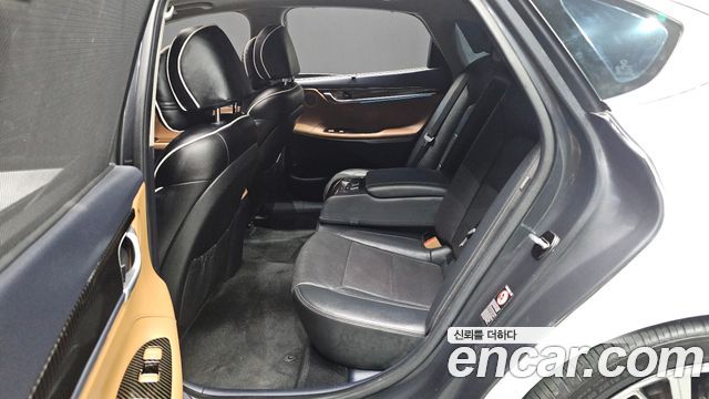 Hyundai Grandeur 2018 — photo 16