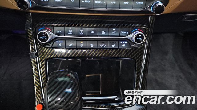 Hyundai Grandeur 2018 — photo 32