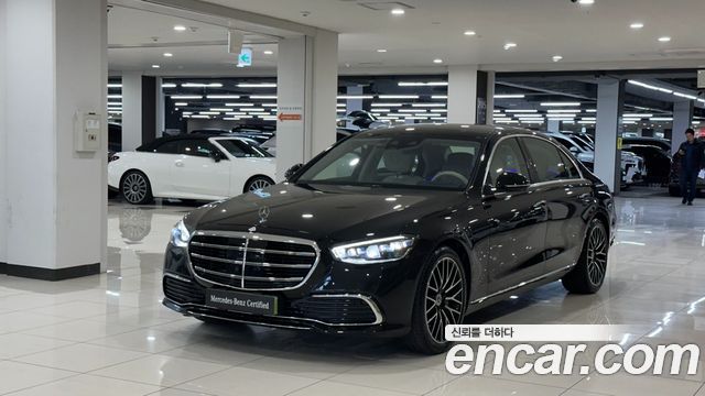 Mercedes-Benz S-Class 2026 — photo 1