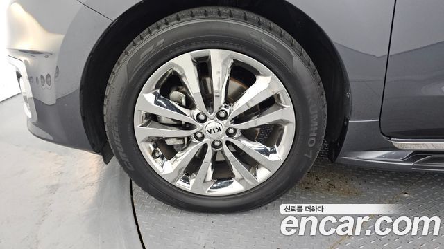 Kia Canival 2018 — photo 5