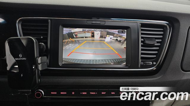 Kia Canival 2018 — photo 15