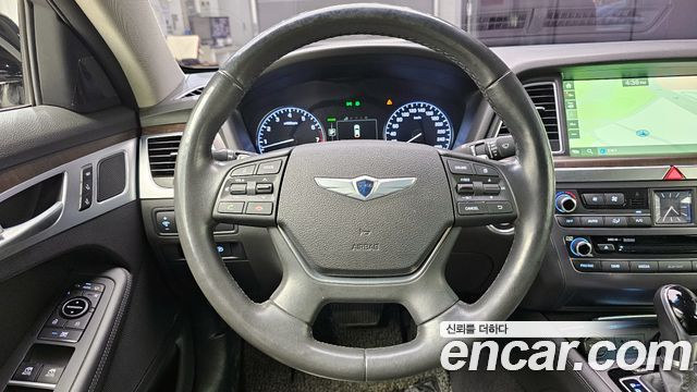 Hyundai Genesis 2016 — photo 21