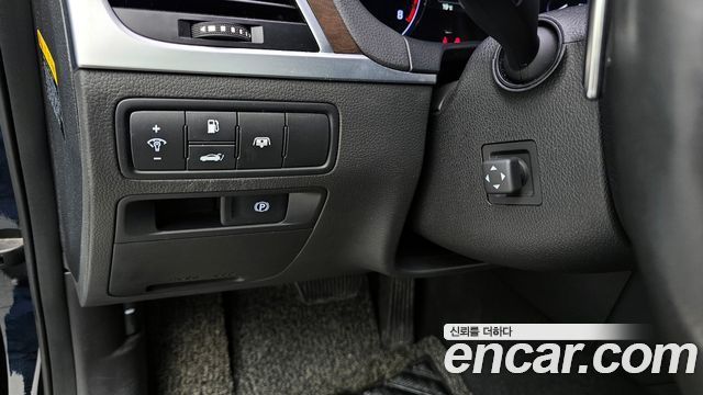 Hyundai Genesis 2016 — photo 27