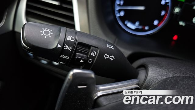 Hyundai Genesis 2016 — photo 30