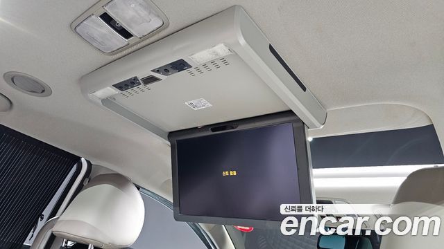 Kia Canival 2018 — photo 19