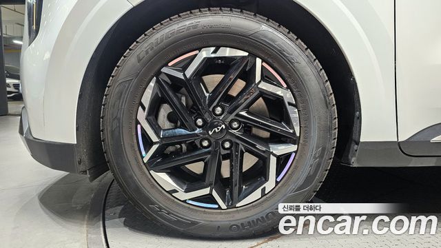Kia Canival 2024 — photo 5