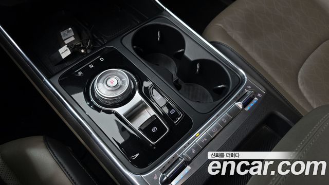 Kia Canival 2024 — photo 12