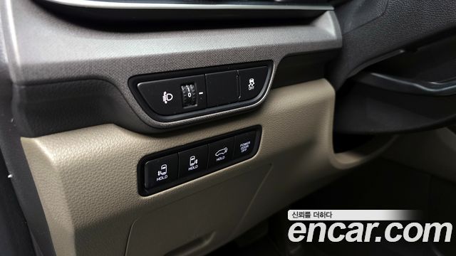 Kia Canival 2024 — photo 24