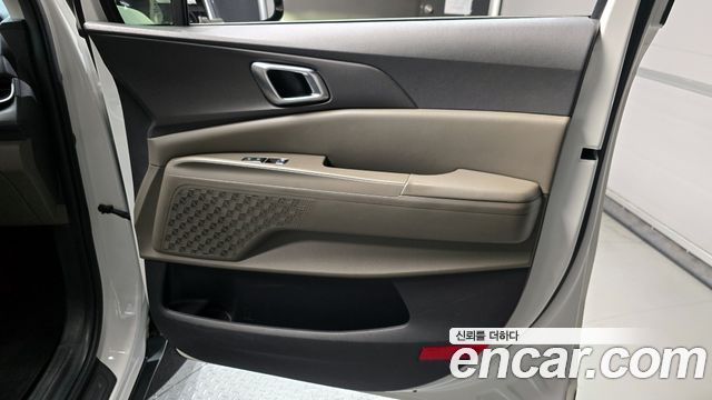 Kia Canival 2024 — photo 15