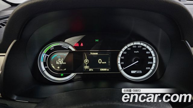 Kia Niro 2017 — photo 11