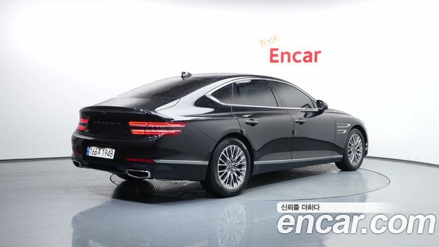 Genesis G80 2023 — photo 2