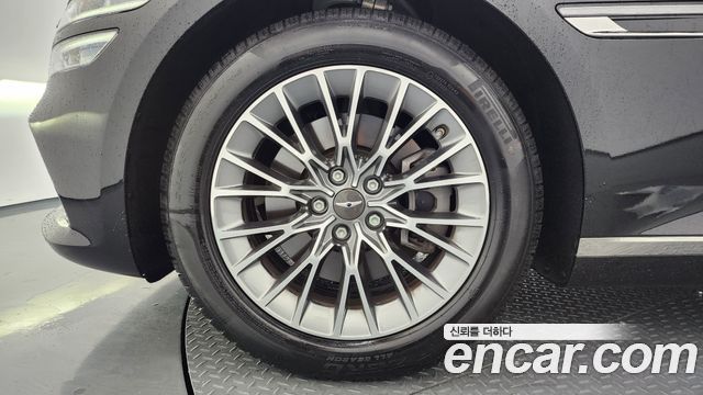 Genesis G80 2023 — photo 5