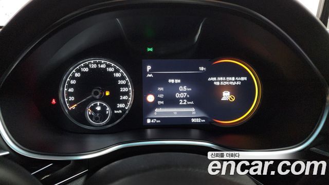 Genesis G80 2023 — photo 8