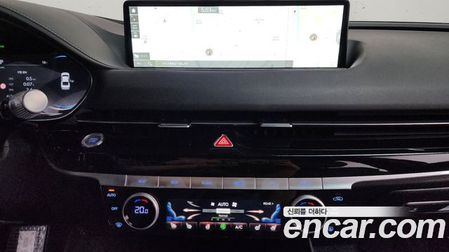 Genesis G80 2023 — photo 12