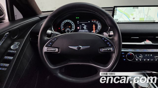 Genesis G80 2023 — photo 13