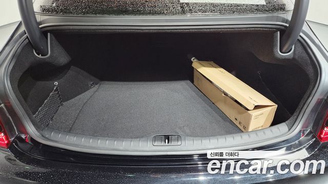 Genesis G80 2023 — photo 17