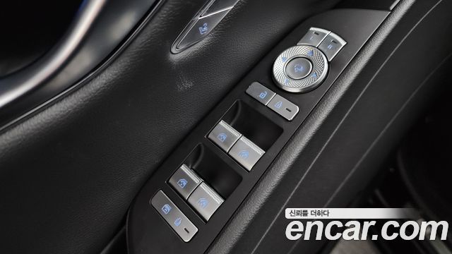 Genesis G80 2023 — photo 20