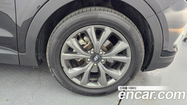 Hyundai Santafe 2017 — photo 5