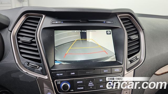 Hyundai Santafe 2017 — photo 21