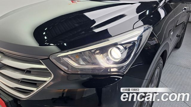 Hyundai Santafe 2017 — photo 8
