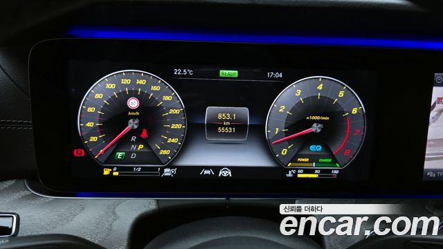 Mercedes-Benz CLS-Class 2020 — photo 11