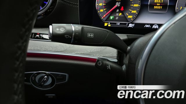 Mercedes-Benz CLS-Class 2020 — photo 26