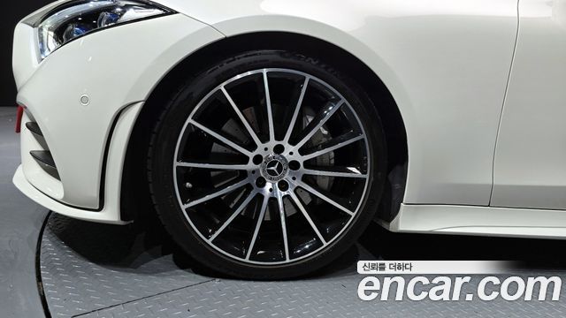 Mercedes-Benz CLS-Class 2020 — photo 7