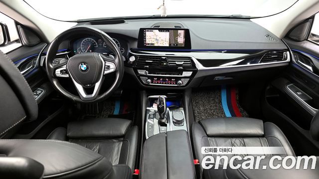 BMW Gran Turismo 2019 — photo 10