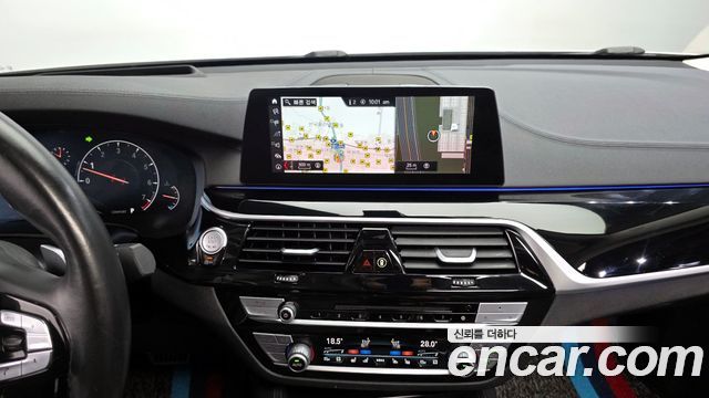 BMW Gran Turismo 2019 — photo 20