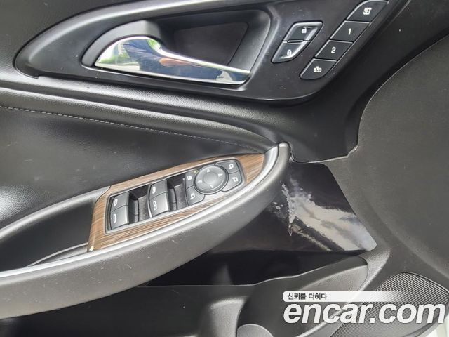 Chevrolet Korea Malibu 2017 — photo 12