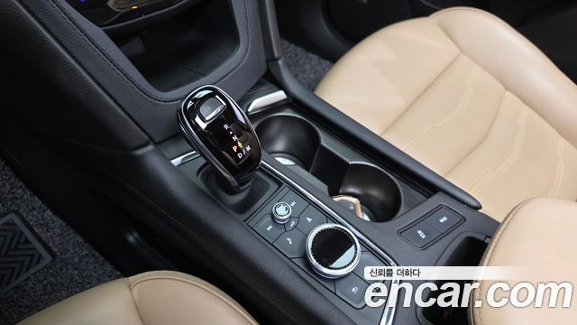 Cadillac XT6 2023 — photo 9
