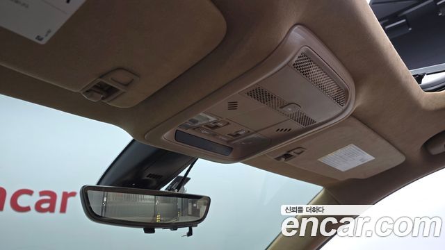 Cadillac XT6 2023 — photo 19