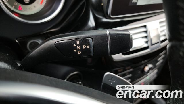 Mercedes-Benz CLS-Class 2017 — photo 12