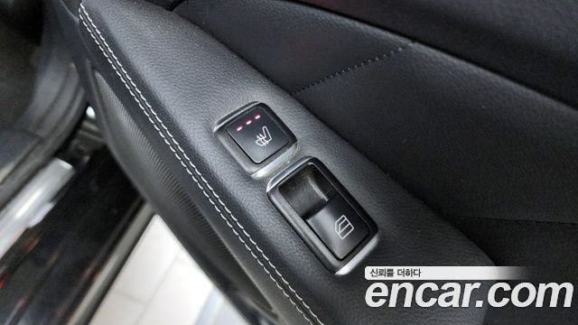 Mercedes-Benz CLS-Class 2017 — photo 25